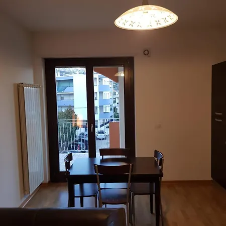 Spalato Place Апартаменты Васто