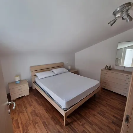 아파트 Spalato Place 바스토