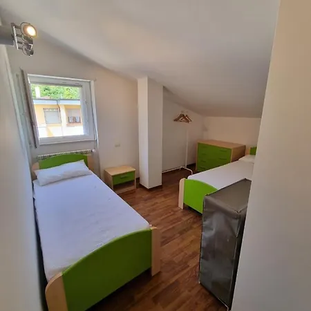 Spalato Place 아파트 바스토