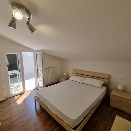 Spalato Place 아파트