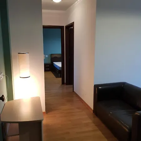 Spalato Place *